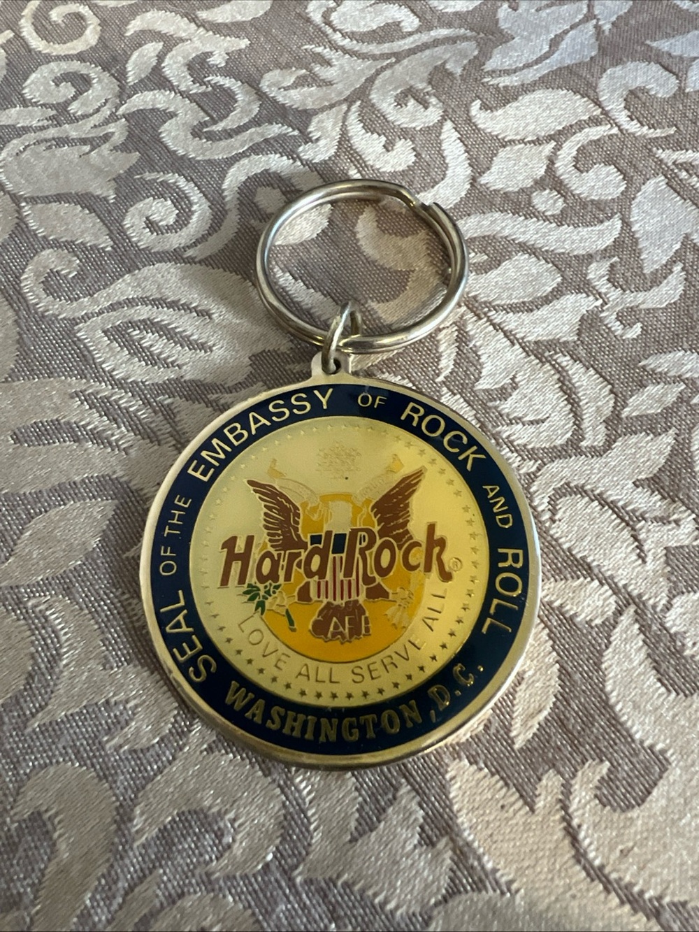 Hard Rock Cafe Seal of Embassy of Rock & Roll Washington DC Keychain
